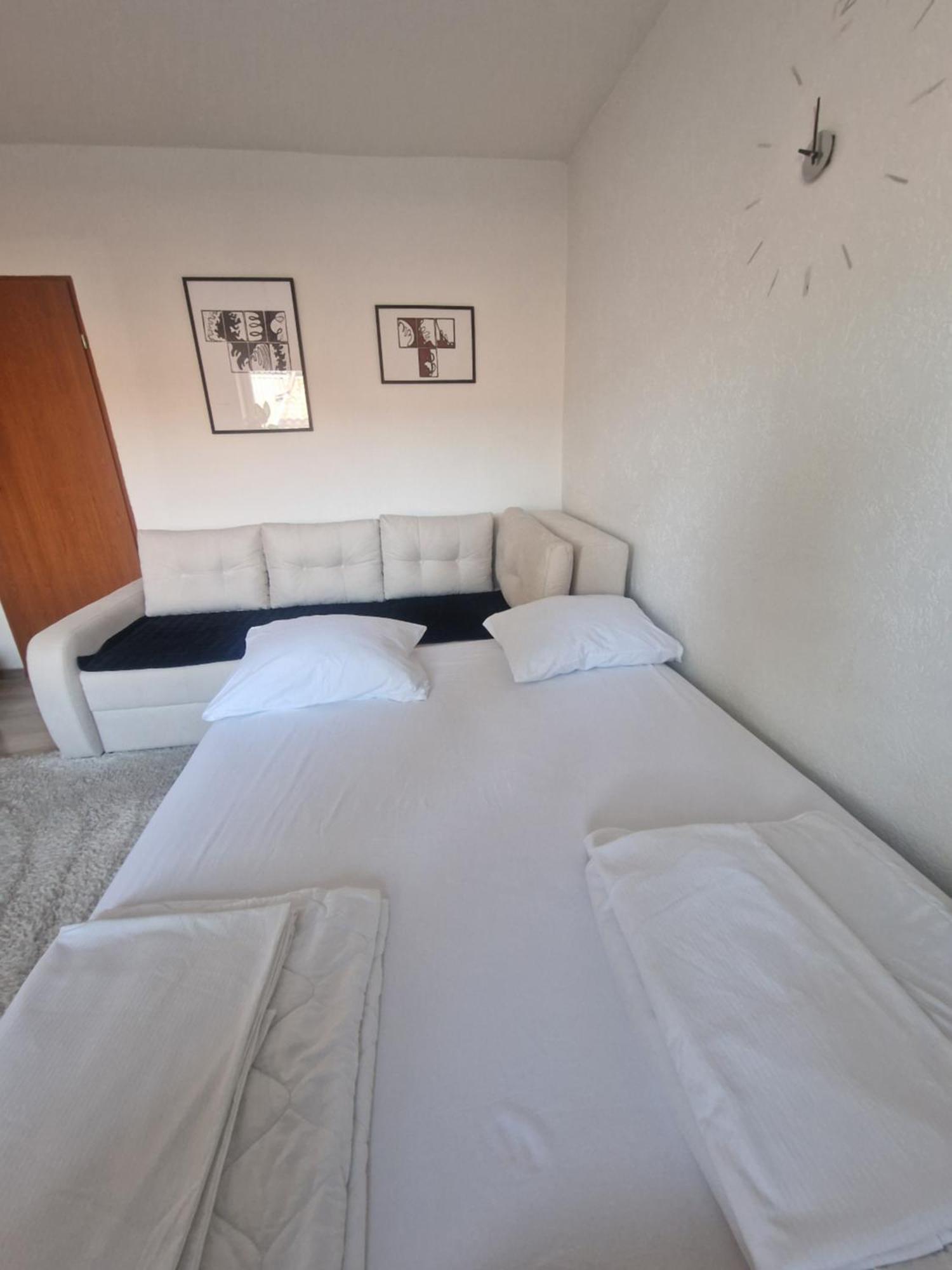 Apartment Natural And Sarajevo